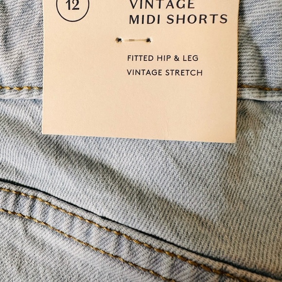 Universal Thread Shorts - Picture 3 of 4